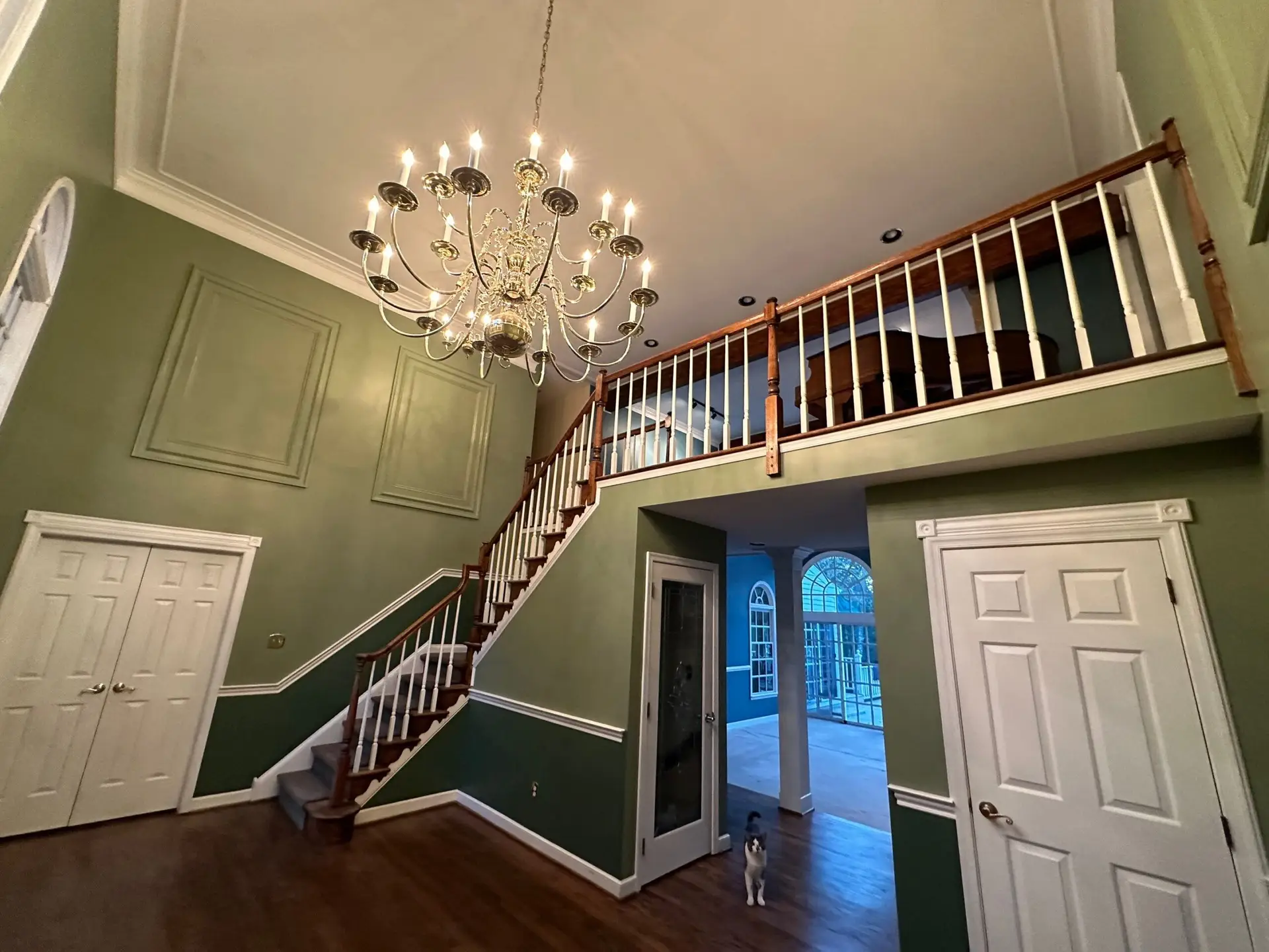 Left Moon Painting - House and Commercial Painters Chester & Delaware County, PA